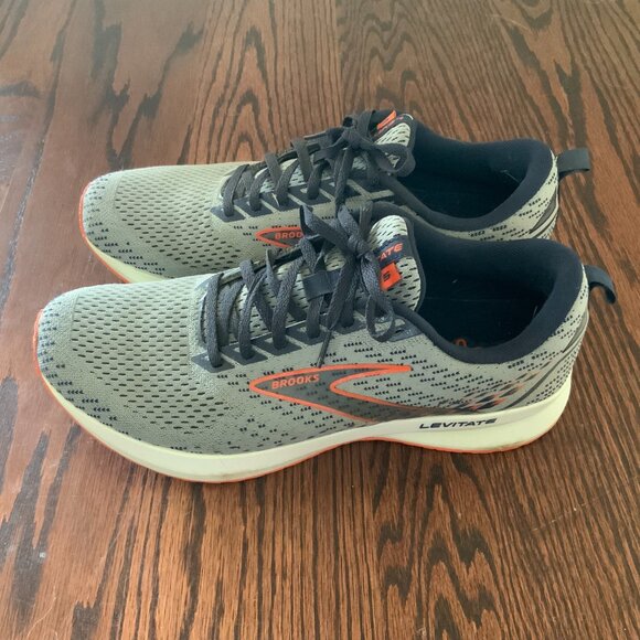 Brooks Men's Levitate 5 Neutral Running Shoe Size 11 - Picture 4 of 7